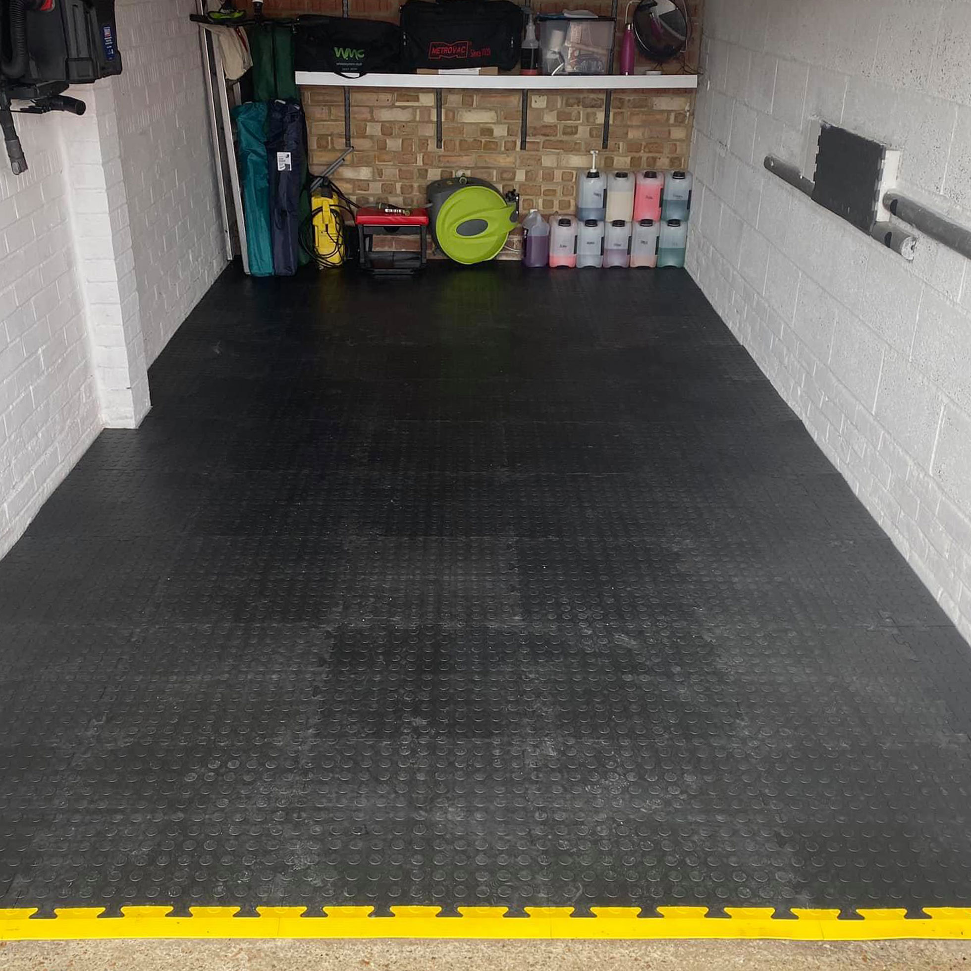 Anti Fatigue Ramps | MotoMat Black Male Edging | Mototile